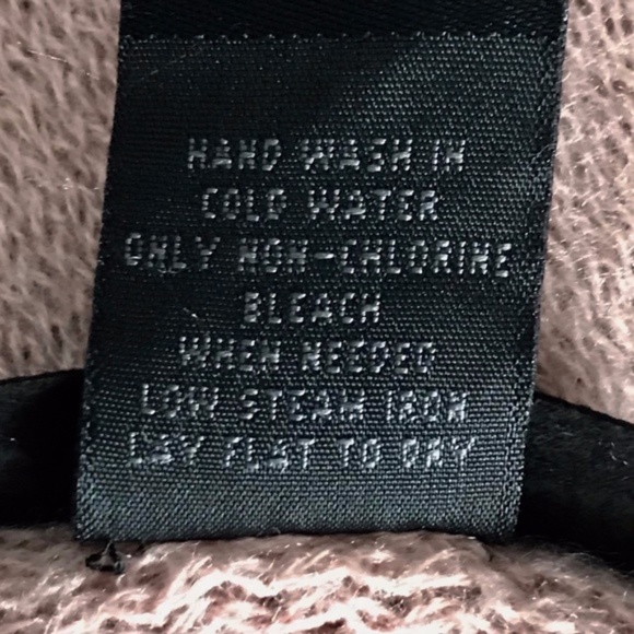 Steve Madden Blush Fringe Knit Wrap Muffler Scarf - Picture 9 of 10